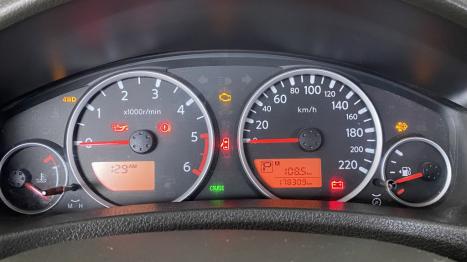 NISSAN Frontier 2.5 16V PLATINUM 4X4 TURBO DIESEL CABINE DUPLA AUTOM�TICO, Foto 8