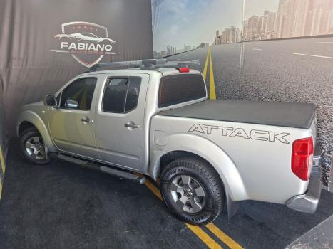 NISSAN Frontier 2.5 SE 4X4 TURBO DIESEL CABINE DUPLA, Foto 4