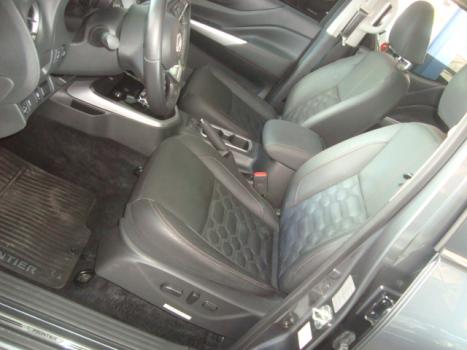 NISSAN Frontier 2.5 16V PLATINUM 4X4 TURBO DIESEL CABINE DUPLA AUTOM�TICO, Foto 9