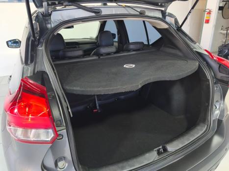 NISSAN Kicks 1.6 16V 4P FLEXSTART S DIRECT X-TRONIC AUTOM�TICO CVT, Foto 34
