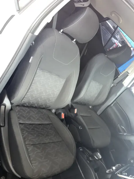 NISSAN Kicks 1.6 16V 4P FLEXSTART SENSE XTRONIC AUTOM�TICO CVT, Foto 11