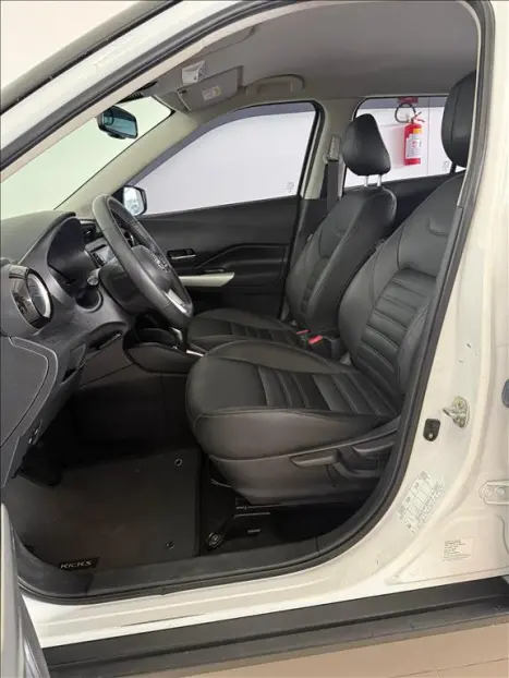 NISSAN Kicks 1.6 16V 4P FLEXSTART EXCLUSIVE XTRONIC AUTOM�TICO CVT, Foto 9