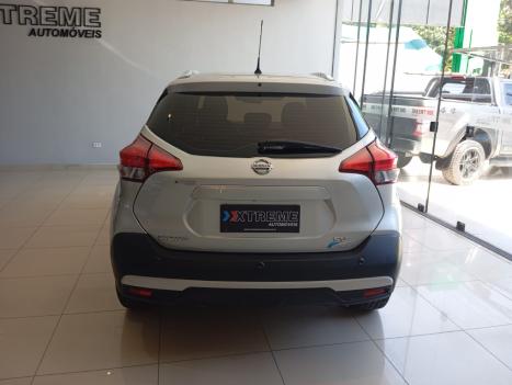 NISSAN Kicks 1.6 16V 4P FLEX SV X-TRONIC AUTOM�TICO CVT, Foto 4