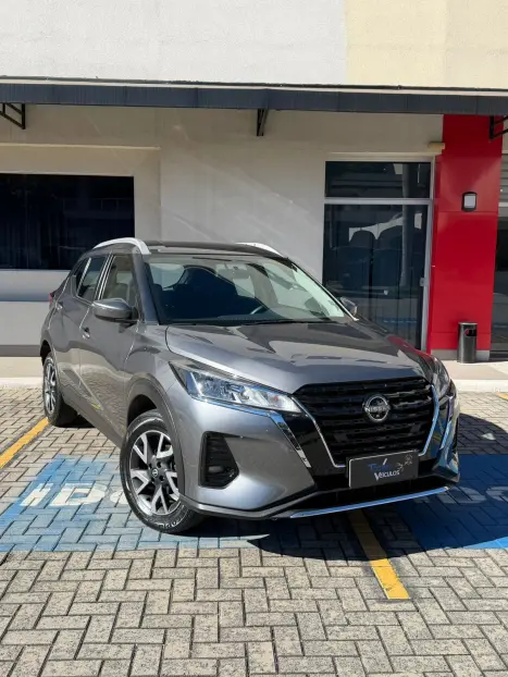 NISSAN Kicks 1.6 16V 4P FLEXSTART SENSE XTRONIC AUTOM�TICO CVT, Foto 2