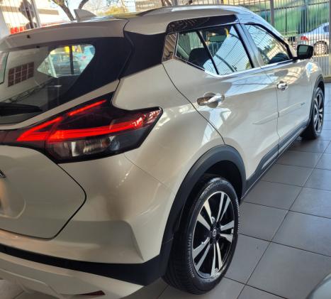 NISSAN Kicks 1.6 16V 4P FLEXSTART EXCLUSIVE XTRONIC AUTOM�TICO CVT, Foto 6