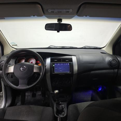 NISSAN Livina 1.6 16V 4P S FLEX, Foto 4