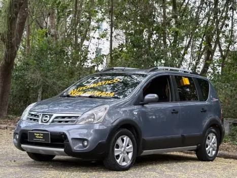NISSAN Livina 1.8 16V 4P SL X-GEAR FLEX AUTOMÁTICO, Foto 4 NISSAN Livina 1.8 16V 4P SL X-GEAR FLEX AUTOMÁTICO, Foto 4