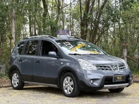 NISSAN Livina 1.8 16V 4P SL X-GEAR FLEX AUTOMÁTICO, Foto 5 NISSAN Livina 1.8 16V 4P SL X-GEAR FLEX AUTOMÁTICO, Foto 5