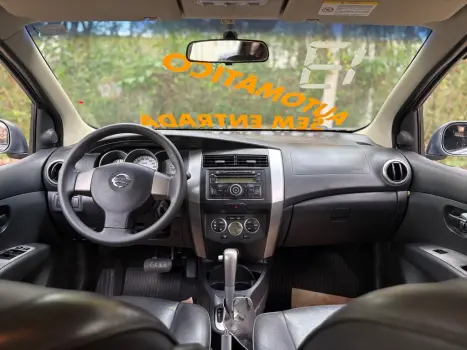 NISSAN Livina 1.8 16V 4P SL X-GEAR FLEX AUTOMÁTICO, Foto 14 NISSAN Livina 1.8 16V 4P SL X-GEAR FLEX AUTOMÁTICO, Foto 14