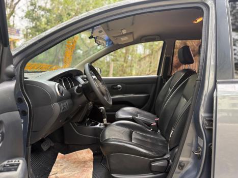 NISSAN Livina 1.8 16V 4P SL X-GEAR FLEX AUTOM�TICO, Foto 8