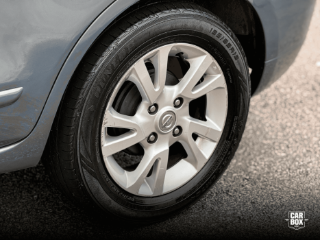 NISSAN Livina 1.8 16V 4P SL FLEX AUTOM�TICO, Foto 17