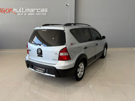 NISSAN Livina 1.8 16V 4P SL X-GEAR FLEX AUTOM�TICO, Foto 3