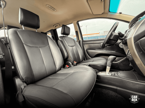 NISSAN Livina 1.8 16V 4P SL X-GEAR FLEX, Foto 9