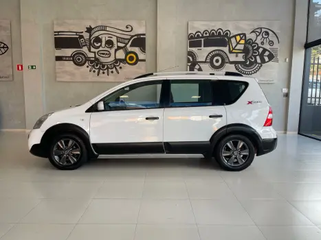 NISSAN Livina 1.8 16V 4P SL X-GEAR FLEX AUTOM�TICO, Foto 5