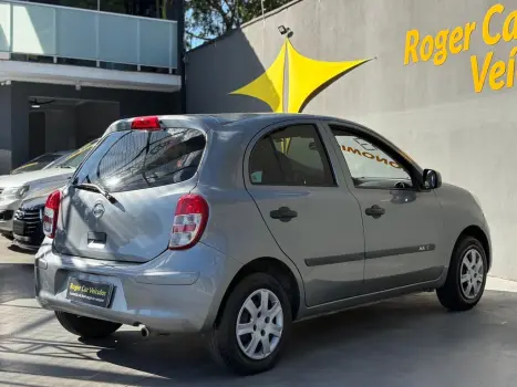 NISSAN March 1.0 12V 4P S FLEX, Foto 10