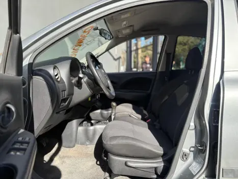 NISSAN March 1.0 12V 4P S FLEX, Foto 16