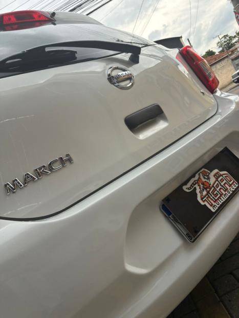 NISSAN March 1.0 12V 4P S FLEX, Foto 8