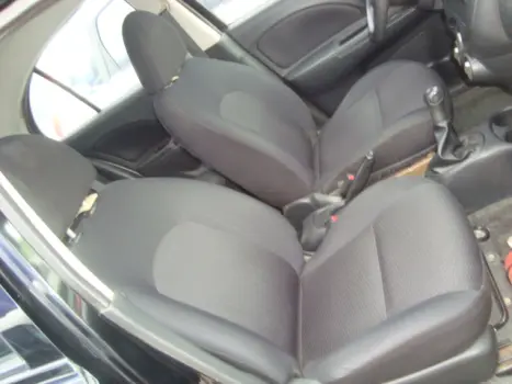 NISSAN March 1.0 12V 4P S FLEX, Foto 4