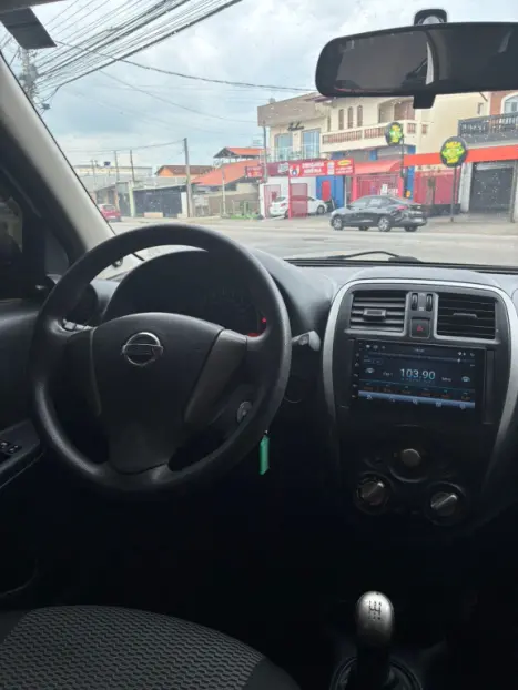 NISSAN March 1.0 12V 4P S FLEX, Foto 4