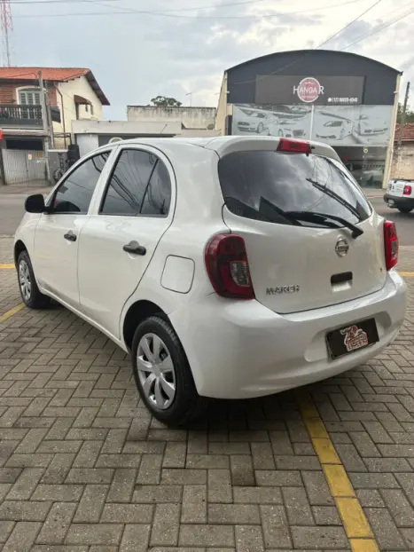 NISSAN March 1.0 12V 4P S FLEX, Foto 6