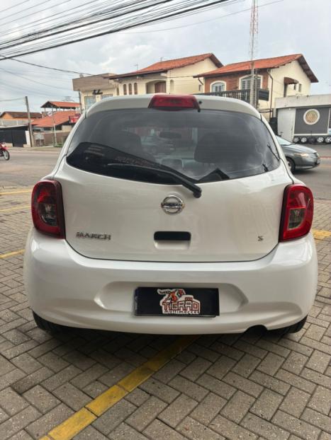 NISSAN March 1.0 12V 4P S FLEX, Foto 3