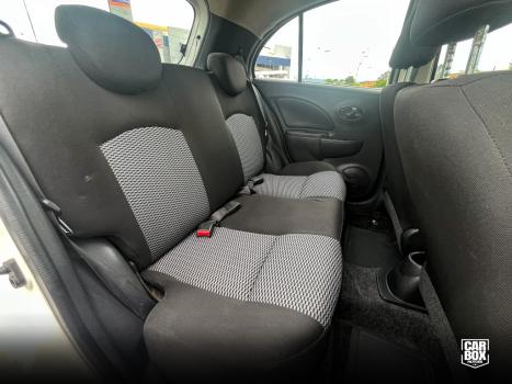 NISSAN March 1.0 12V 4P S FLEX, Foto 12
