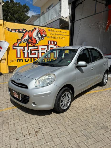 NISSAN March 1.0 16V 4P FLEX, Foto 1