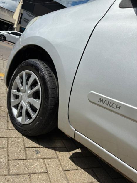 NISSAN March 1.0 16V 4P FLEX, Foto 5