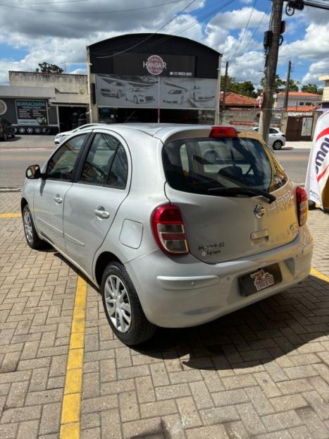 NISSAN March 1.0 16V 4P FLEX, Foto 6