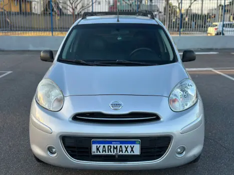 NISSAN March 1.6 16V 4P SV FLEX, Foto 2