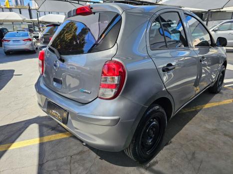 NISSAN March 1.6 16V 4P S FLEX, Foto 8