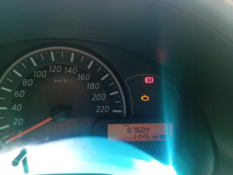 NISSAN March 1.6 16V 4P SV FLEX, Foto 6