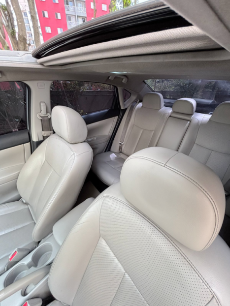 NISSAN Sentra 2.0 16V 4P UNIQUE FLEX AUTOM�TICO CVT, Foto 9
