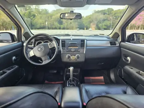 NISSAN Tiida Hatch 1.8 16V 4P SL FLEX AUTOMTICO, Foto 7