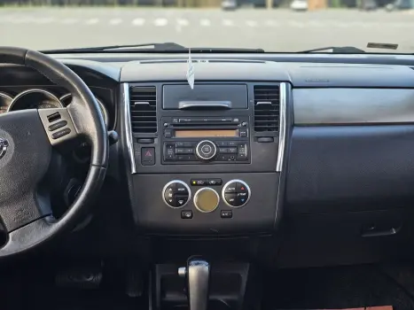 NISSAN Tiida Hatch 1.8 16V 4P SL FLEX AUTOMTICO, Foto 8