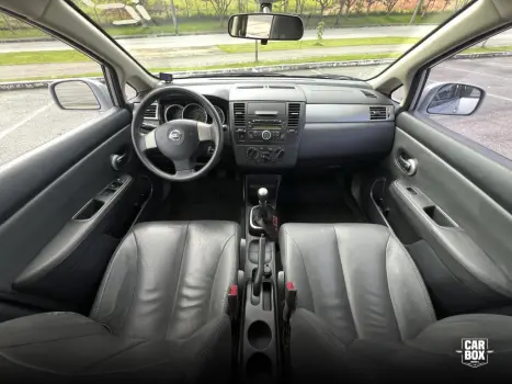 NISSAN Tiida Hatch 1.8 16V 4P S FLEX, Foto 6