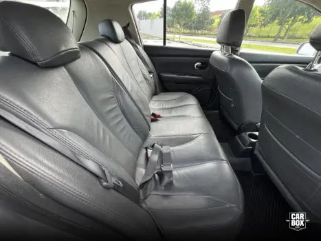 NISSAN Tiida Hatch 1.8 16V 4P S FLEX, Foto 8