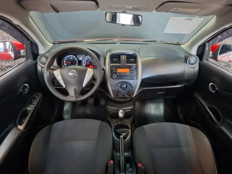 NISSAN Versa Sedan 1.6 16V 4P FLEX SV, Foto 2