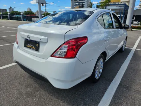 NISSAN Versa Sedan 1.0 4P FLEX, Foto 6