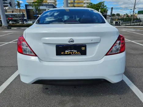 NISSAN Versa Sedan 1.0 4P FLEX, Foto 8