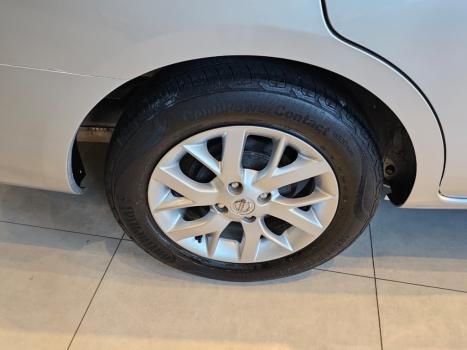 NISSAN Versa Sedan 1.6 16V 4P SV FLEX XTRONIC AUTOM�TICO CVT, Foto 8