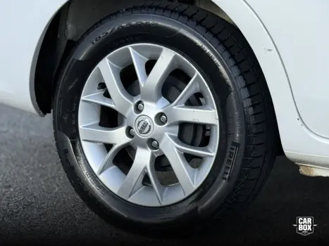 NISSAN Versa Sedan 1.6 16V 4P FLEX SL, Foto 7