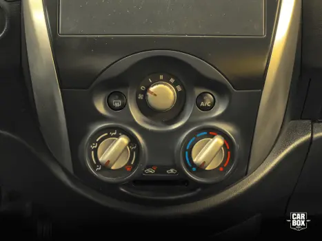 NISSAN Versa Sedan 1.0 4P FLEX, Foto 9