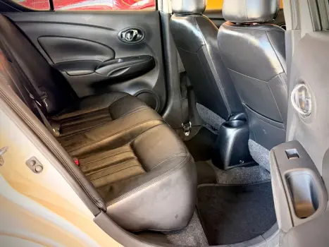 NISSAN Versa Sedan 1.6 16V 4P UNIQUE FLEX, Foto 20