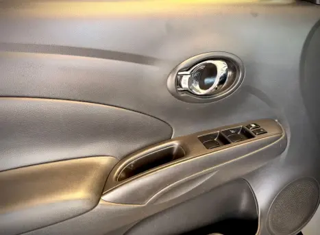 NISSAN Versa Sedan 1.6 16V 4P UNIQUE FLEX, Foto 24