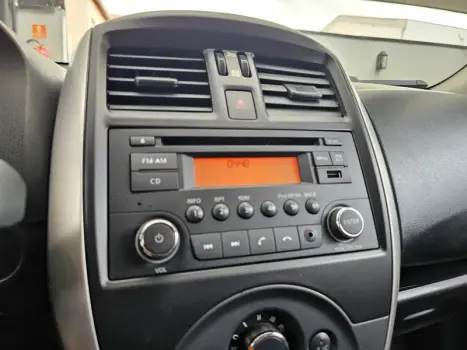 NISSAN Versa Sedan 1.6 16V 4P FLEX SV, Foto 12