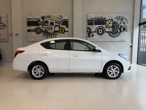 NISSAN Versa Sedan 1.6 16V 4P SV FLEX XTRONIC AUTOMÁTICO CVT, Foto 6