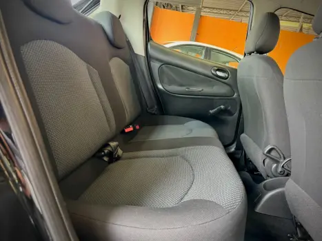 PEUGEOT 207 Hatch 1.4 4P XR FLEX, Foto 16