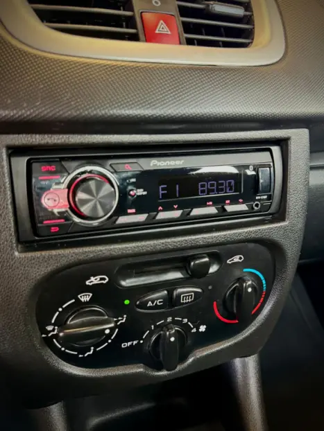 PEUGEOT 207 Hatch 1.4 4P XR FLEX, Foto 17