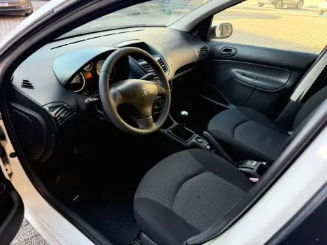 PEUGEOT 207 Hatch 1.4 4P ACTIVE FLEX, Foto 11